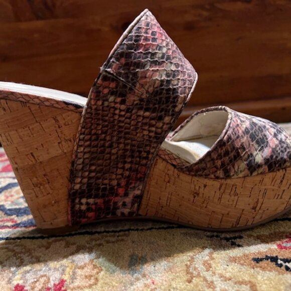 Nine West Snakeskin Print Sandals Size 6 1/2 M - Picture 3 of 4